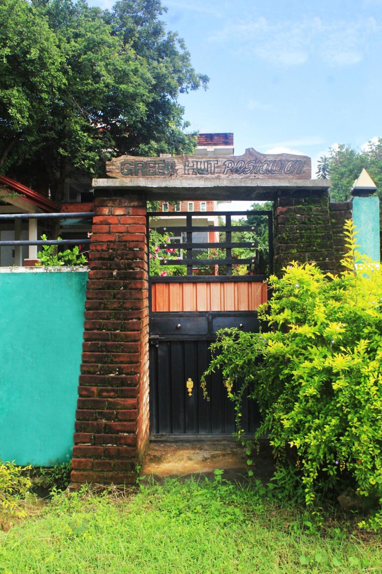 Green Hut Nature Resort 锡吉里亚 外观 照片