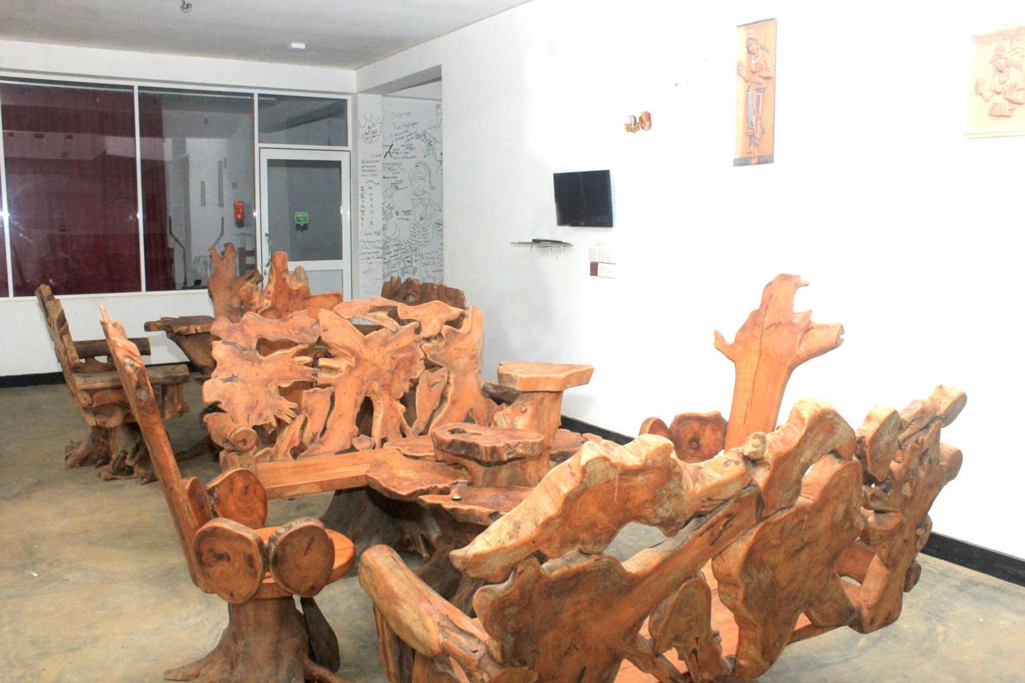 Green Hut Nature Resort 锡吉里亚 外观 照片